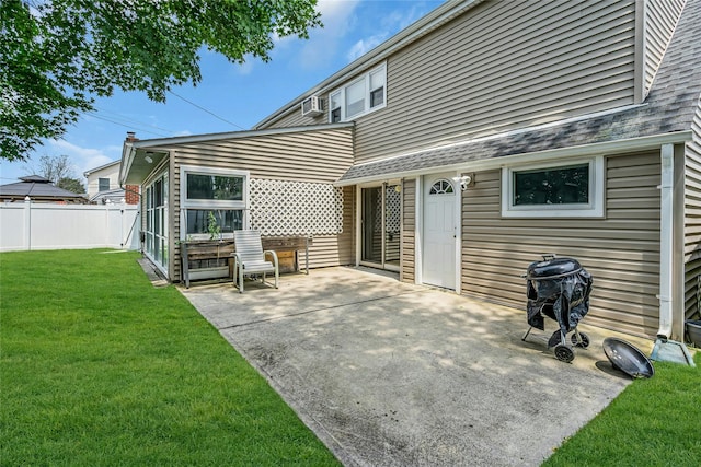 23 Crown Ln, Westbury, NY 11590 - photo 28