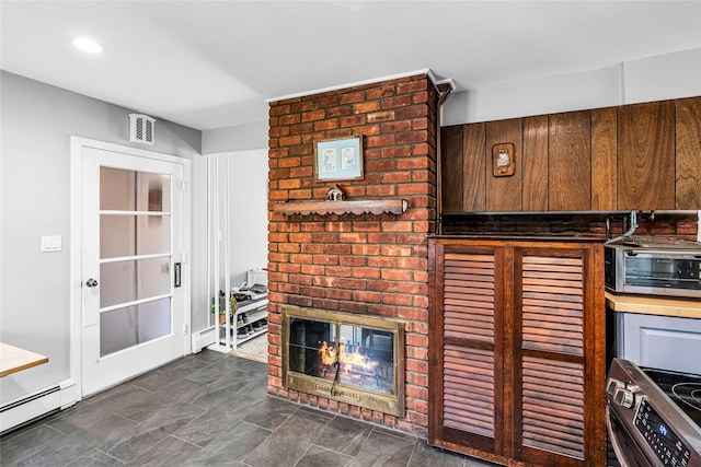 23 Crown Ln, Westbury, NY 11590 - photo 9