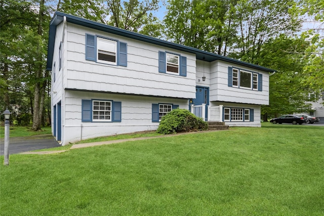 9 Westlyn Dr, Bardonia, NY 10954 - raised ranch with a front yard