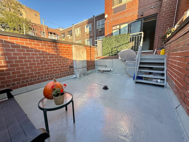 87-14 57th Rd Unit 1A, Elmhurst, NY 11373 - view of patio / terrace