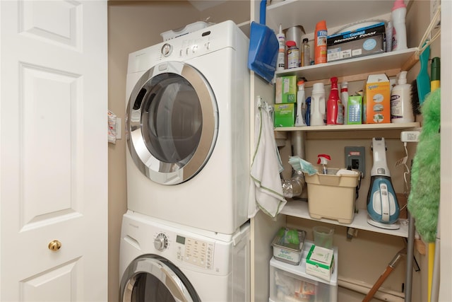 18 Channing Pl Unit 2R, Eastchester, NY 10709 - laundry room with stacked washer / dryer