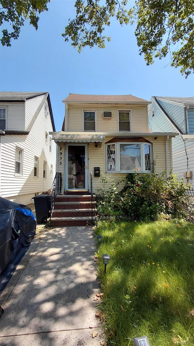 89-35 207th St, Queens Village, NY 11427 - photo 1