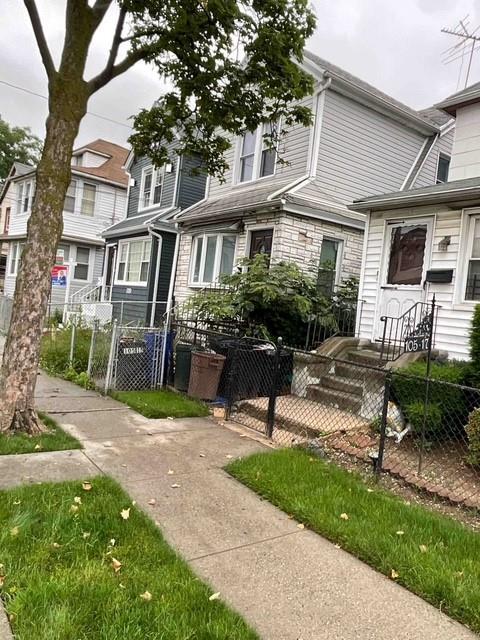 105-15 171st St, Jamaica, NY 11433 - photo 3
