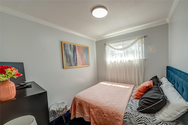 105 Graywood Ct, West Islip, NY 11795 - bedroom with crown molding