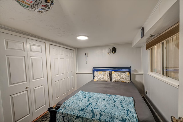 105 Graywood Ct, West Islip, NY 11795 - bedroom featuring carpet flooring