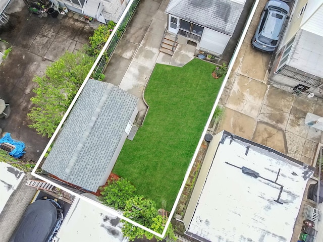 66-13 73rd Pl, Middle Village, NY 11379 - aerial view of property and surrounding area with property boundaries highlighted