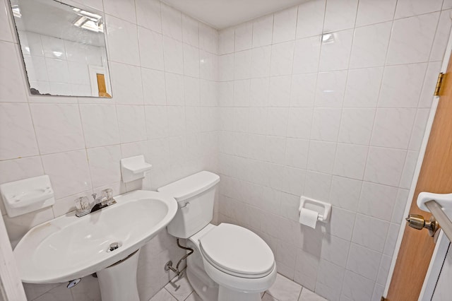 66-13 73rd Pl, Middle Village, NY 11379 - half bathroom with tile walls