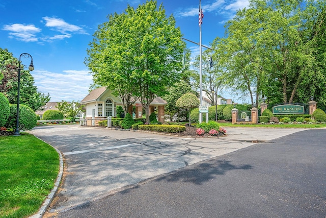 903 Constance Ln, Port Jefferson Station, NY 11776 - view of obstructed view of property
