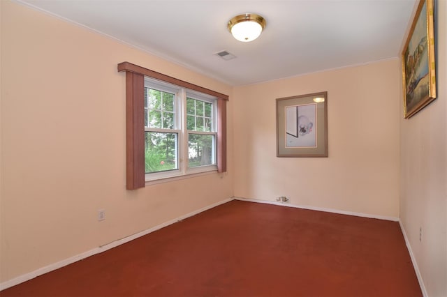 38 Balmoral Cres, White Plains, NY 10607 - carpeted spare room with baseboards