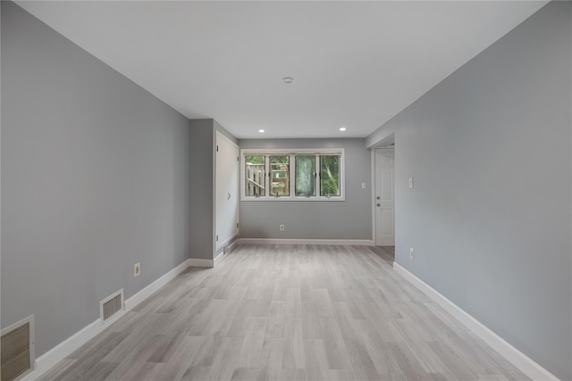 662 Interlaken Ln, North Babylon, NY 11703 - photo 37
