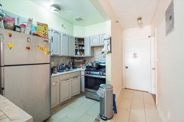 92-10 175th St, Jamaica, NY 11433 - photo 9