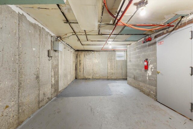 92-10 175th St, Jamaica, NY 11433 - photo 46
