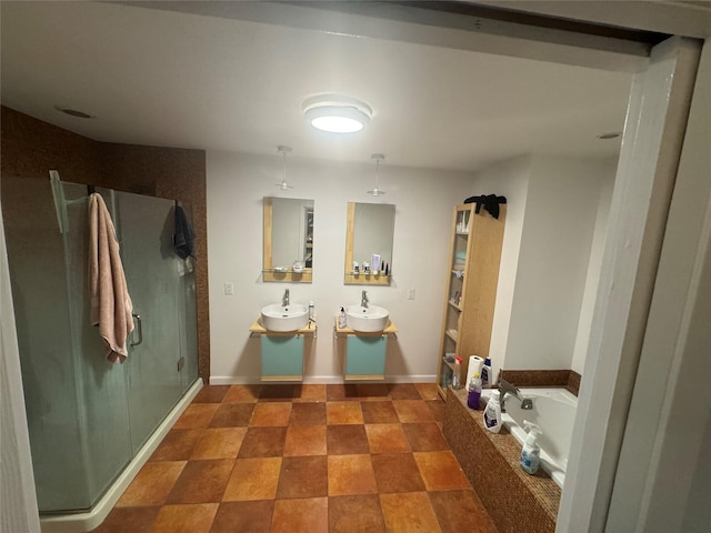 136 Woodhull Rd Unit 136, Huntington, NY 11743 - photo 3