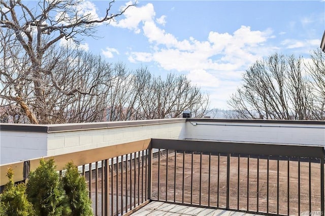 1374 Midland Ave Unit Ph07, Bronxville, NY 10708 - view of wooden deck