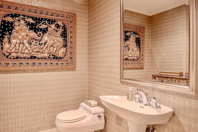 14 Pine Dr, Woodbury, NY 11797 - bathroom featuring a sink and crown molding