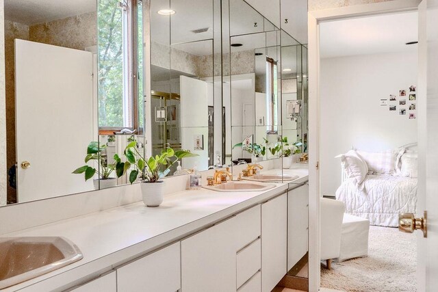 14 Pine Dr, Woodbury, NY 11797 - full bath with double vanity