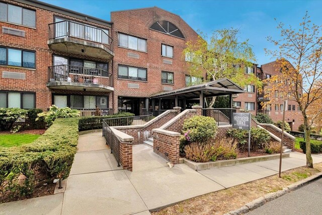 66 Crisfield St Unit 2B, Yonkers, NY 10710 - view of building exterior