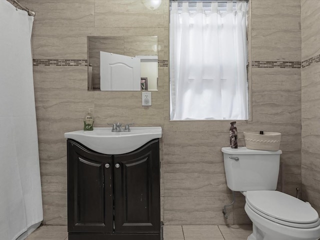 2677 Heath Ave, Bronx, NY 10463 - bathroom with vanity and toilet