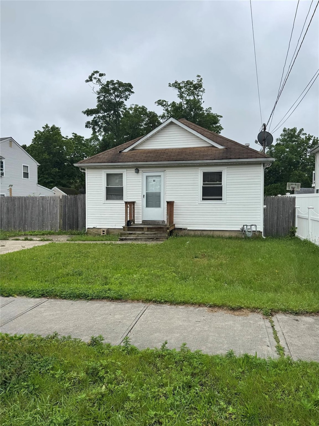 110 2nd Ave, Bay Shore, NY 11706 - view of front of property