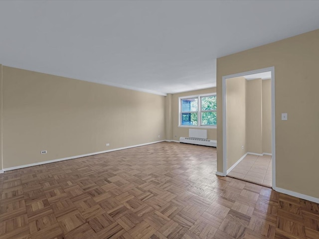 5500 Fieldstone Unit 4Ii, Bronx, NY 10471 - unfurnished room featuring baseboard heating and baseboards