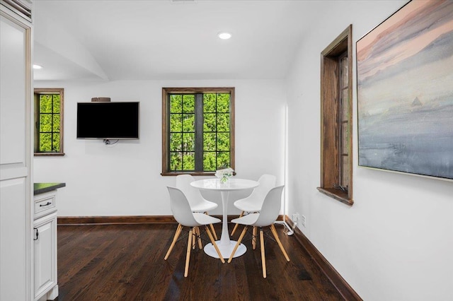 566 Forest Ave, New Rochelle, NY 10804 - photo 9