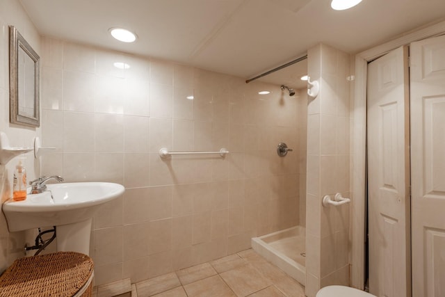 136 Sturges St, Staten Island, NY 10314 - bathroom with a tile shower and tile patterned floors