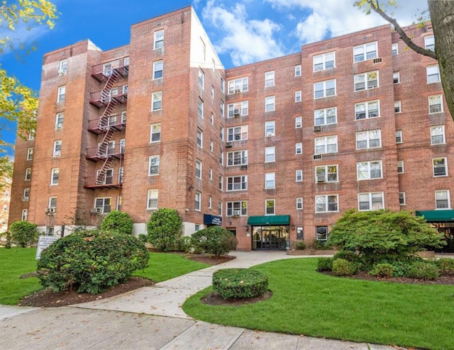 27-04 Parsons Blvd Unit 2G, Flushing, NY 11354 - view of apartment building / complex