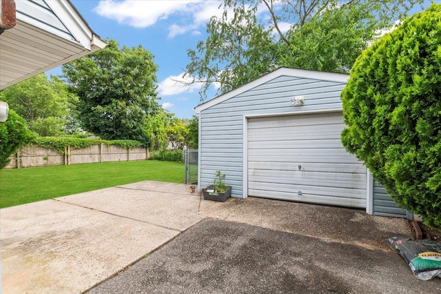 2354 7th St, East Meadow, NY 11554 - detached garage featuring driveway
