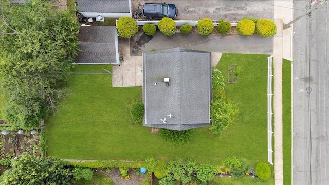 2354 7th St, East Meadow, NY 11554 - drone / aerial view