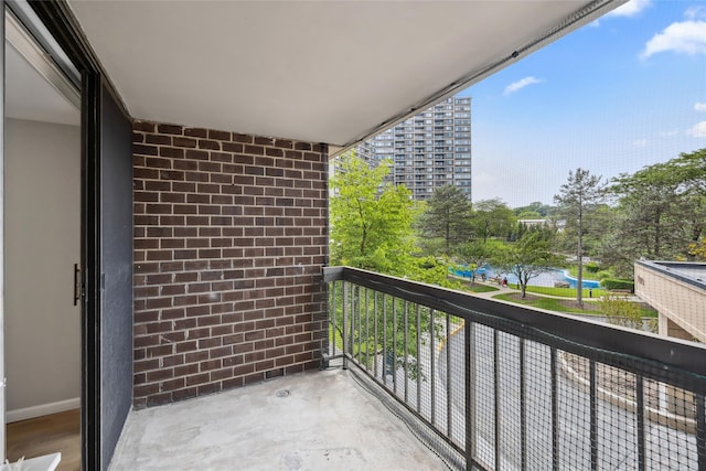 2 Bay Club Dr Unit 3P, Bayside, NY 11360 - view of balcony