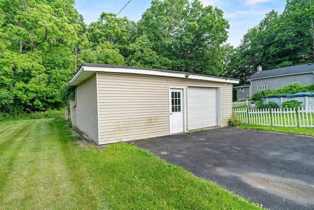 2031 Rte 302, Circleville, NY 10919 - detached garage with driveway