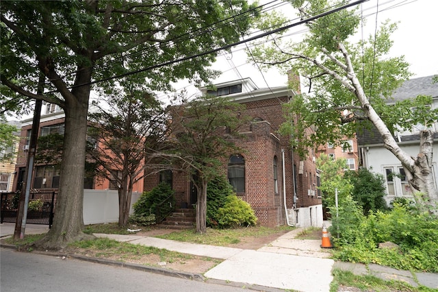 3344 Giles Pl, Bronx, NY 10463 - view of front facade featuring brick siding