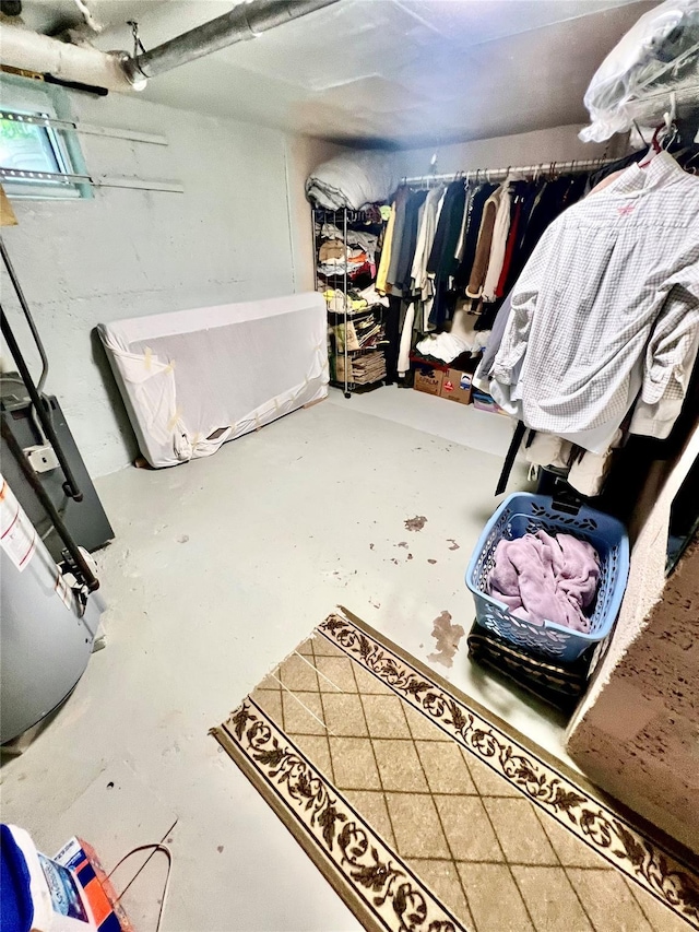 4328 195th St, Flushing, NY 11358 - view of walk in closet