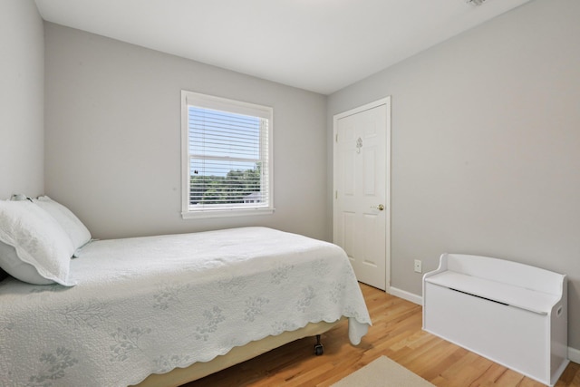 3 Hoyt Ct, Stony Point, NY 10980 - bedroom featuring wood finished floors and baseboards