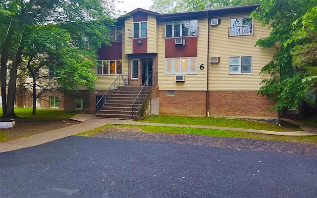 6 Stropkov Ct Unit 304, Monroe, NY 10950 - multi unit property with brick siding
