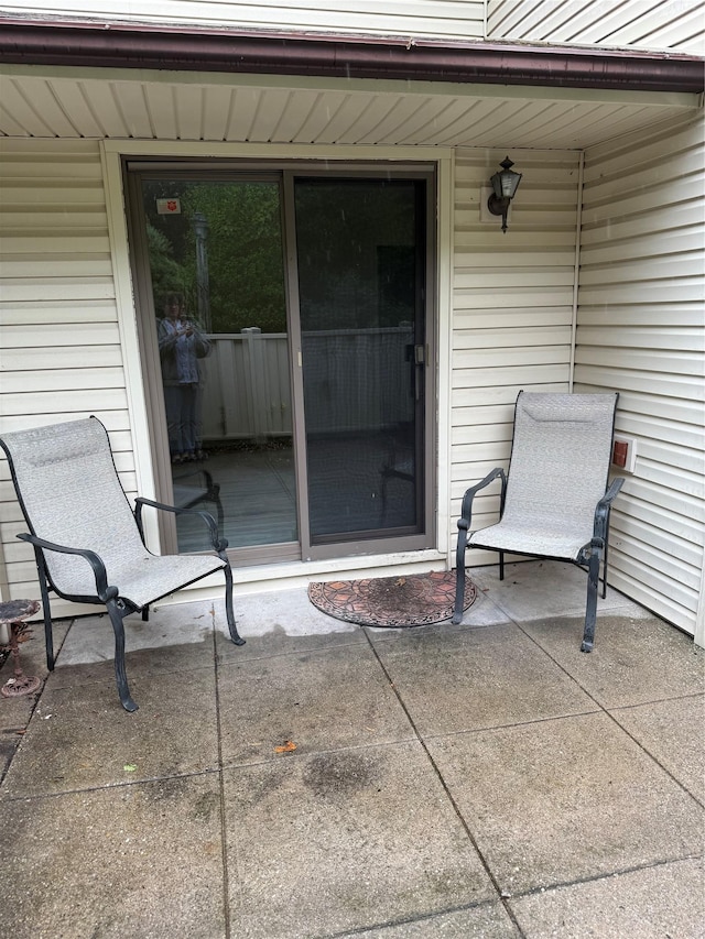 1012 Skyline Dr, Coram, NY 11727 - view of patio