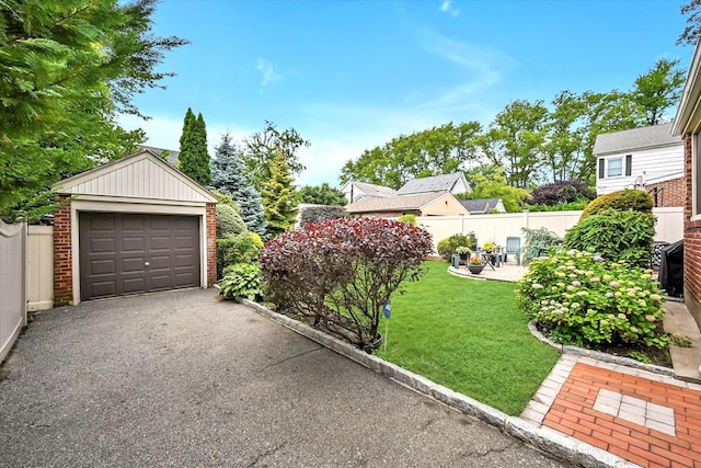 33-50 210th St, Bayside, NY 11361 - detached garage with asphalt driveway