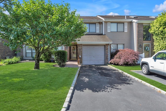 239 Pond View Ln, Smithtown, NY 11787 - photo 1