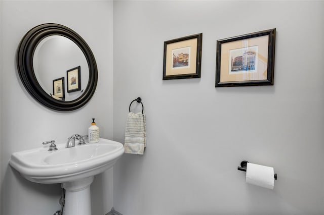 38 Southview Ct, Poughkeepsie, NY 12603 - view of bathroom