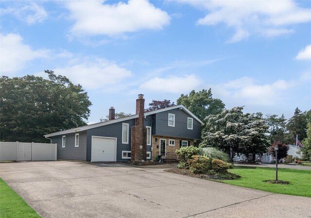 360 Locust Ave, Oakdale, NY 11769 - photo 3