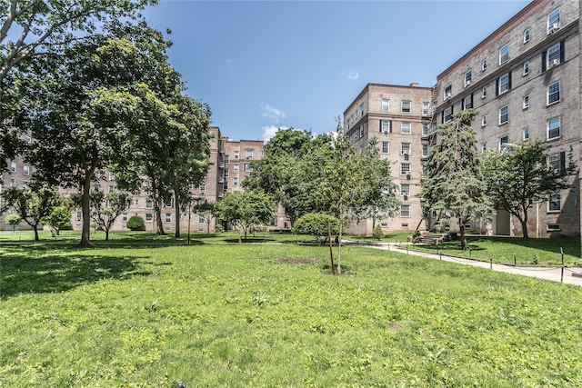 30-47 Hobart St Unit 6, Woodside, NY 11377 - view of property's community with a lawn