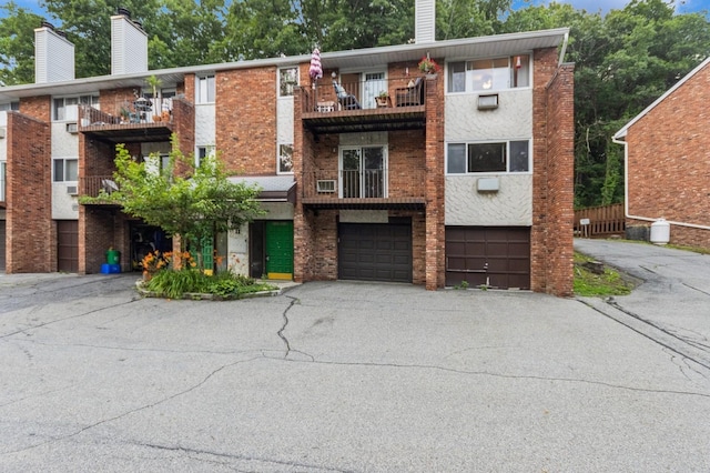 1106 Parkview Dr, Southfields, NY 10975 - view of building exterior featuring a garage and driveway