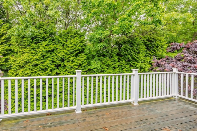 164 Ira Rd, Mount Sinai, NY 11766 - view of deck
