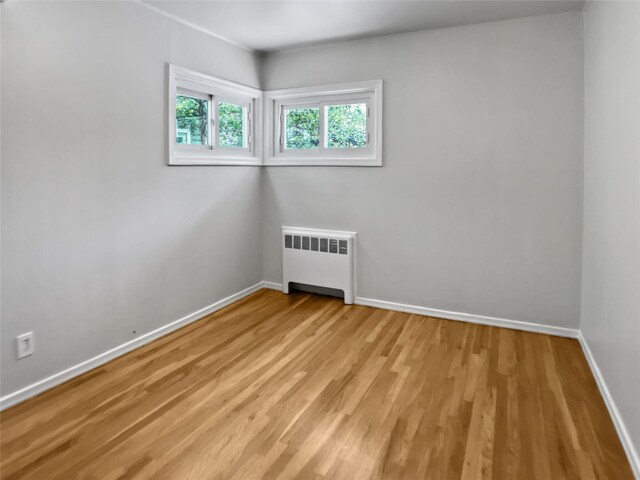 571 Richmond Rd, East Meadow, NY 11554 - photo 23