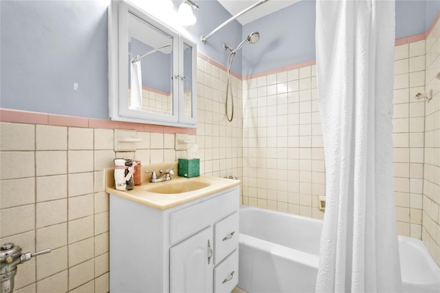 68-15 Selfridge St Unit 5D, Forest Hills, NY 11375 - full bath with shower / tub combo, tile walls, and vanity