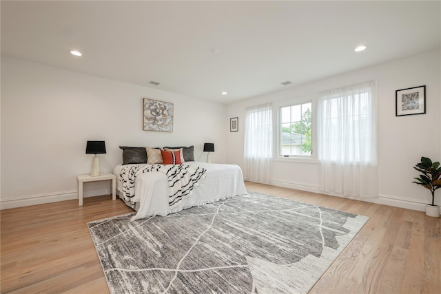 52 Cortland Ave, Hicksville, NY 11801 - bedroom featuring light wood-style floors and recessed lighting