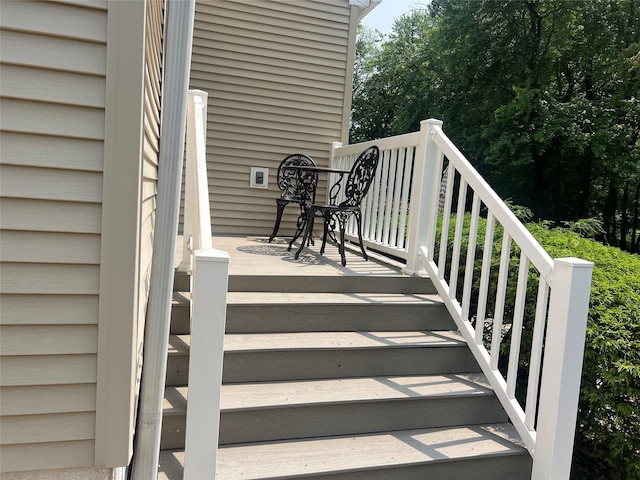 7 Woodland Ter, Orangeburg, NY 10962 - view of deck