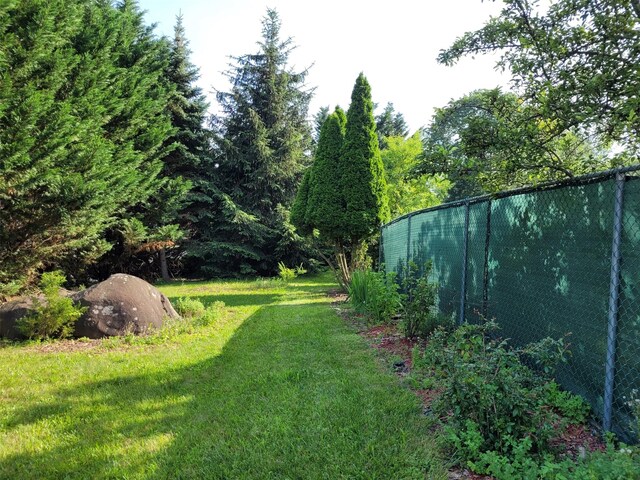 1 Florence Ct, Valley Cottage, NY 10989 - photo 25