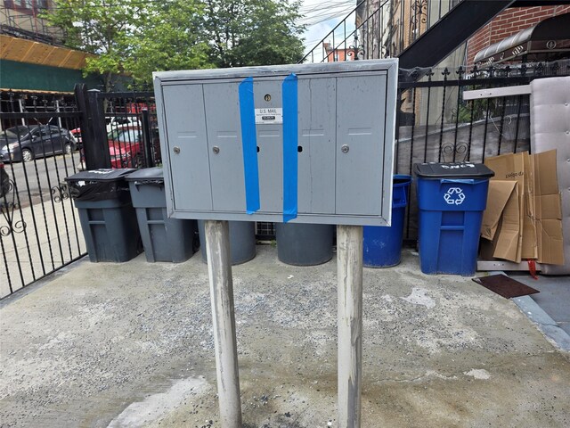 301 Wyona St, Brooklyn, NY 11207 - photo 5