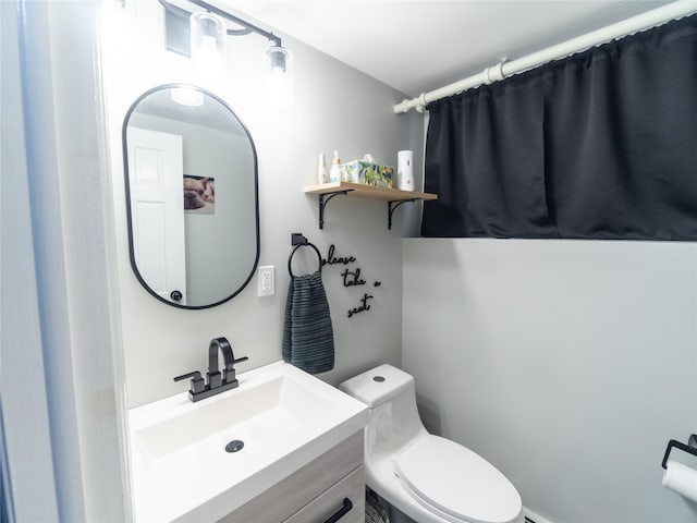 175 Chappaqua Rd, Briarcliff Manor, NY 10562 - bathroom with toilet and vanity